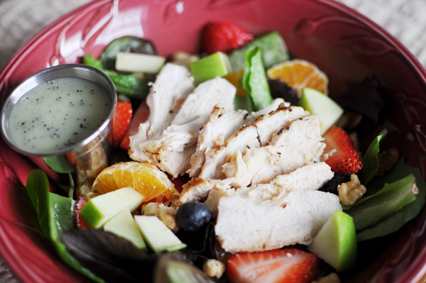 strawberry-poppyseed-salad-2