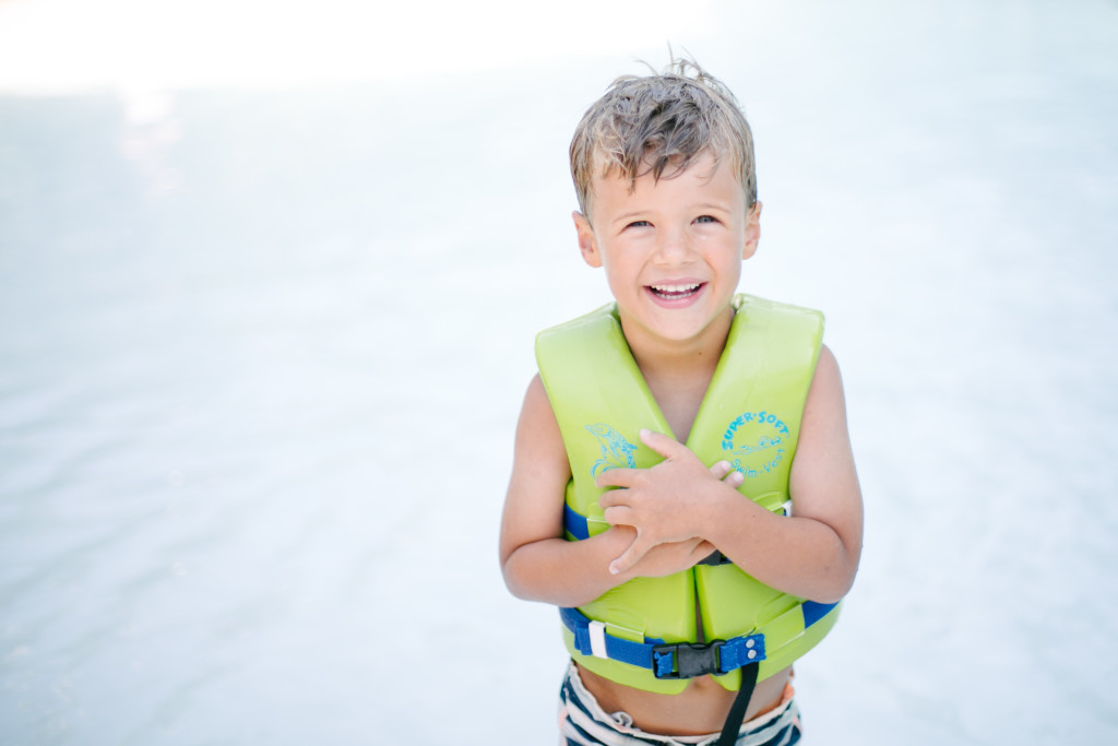 Disney Pool (full) (7 of 32)