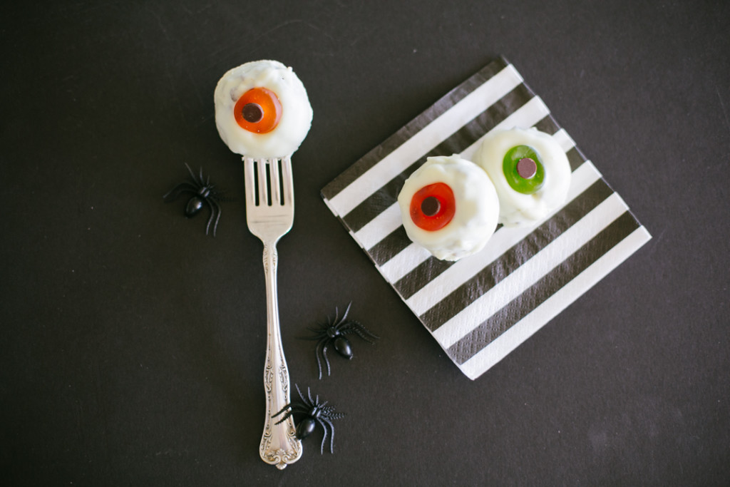 Edible Eyeball Cookies (blog) (25 of 31)